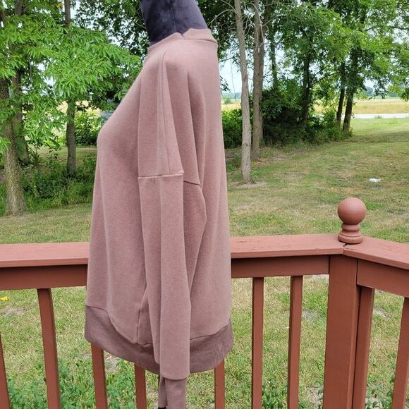 Women's Brown Long Sleeve Dropped Shoulder Crewneck Pullover Sweatshirt Size L - Picture 3 of 13